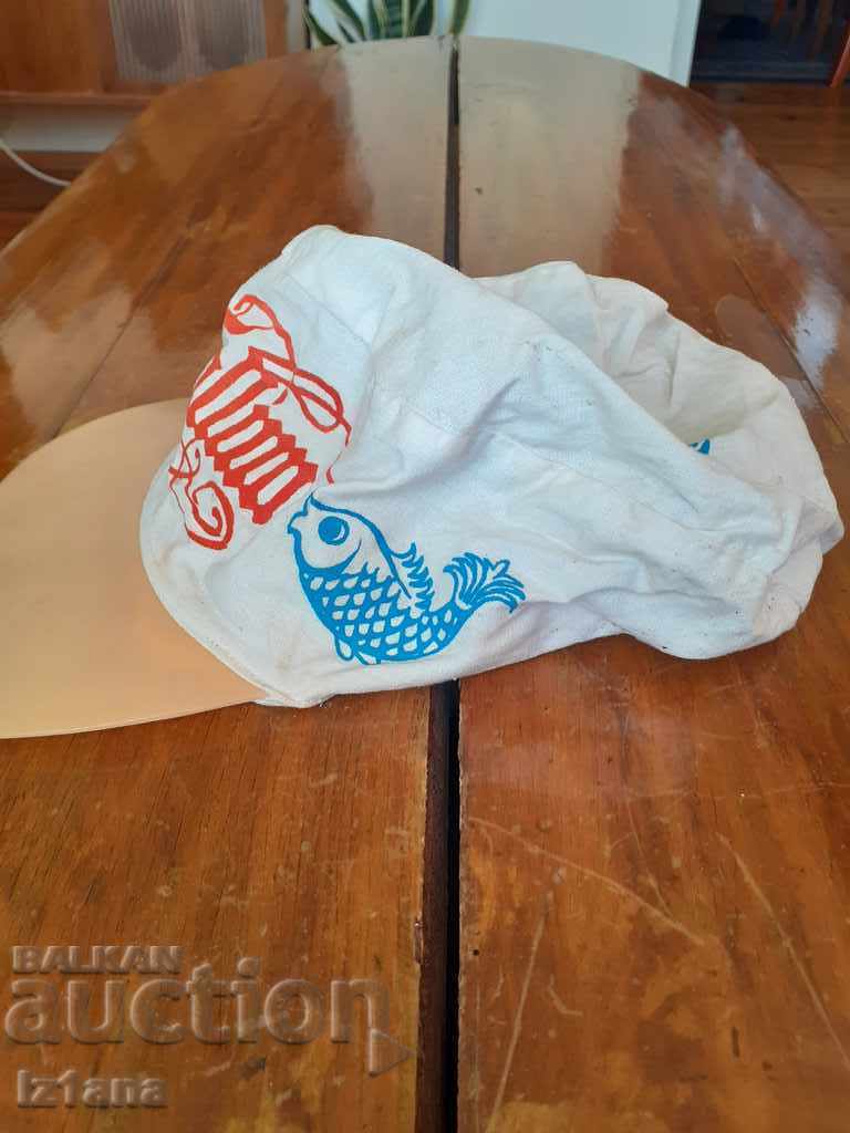 Delivery of Old sports hat Delivery of Old sports hat