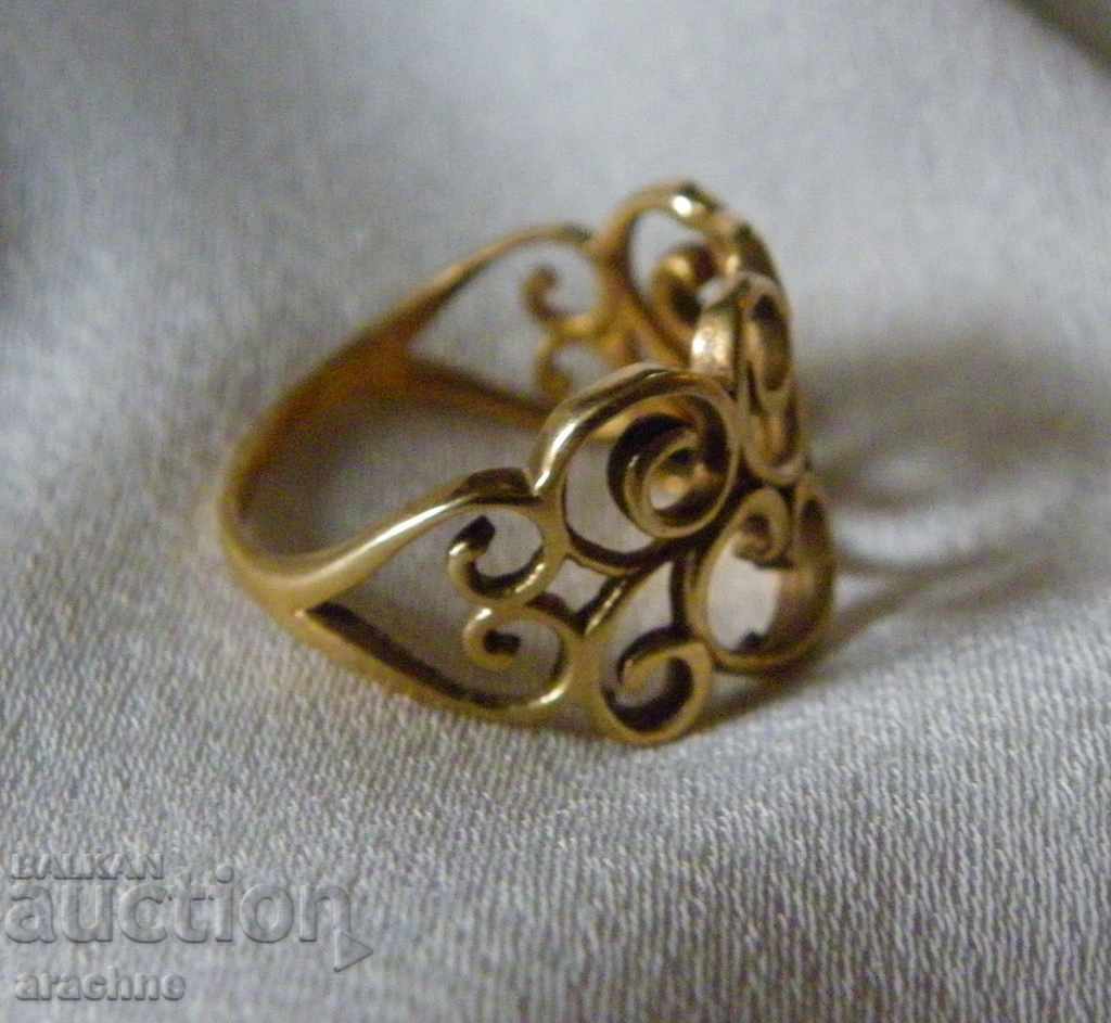 Auction Beautiful old Italian gilded silver ring Auction Beautiful old Italian gilded silver ring