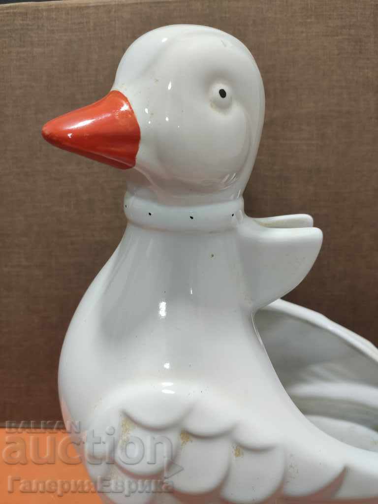 Porcelain vase fruit bowl print with price 49.00 BGN | € 25.05 Porcelain vase fruit bowl print with price 49.00 BGN | € 25.05