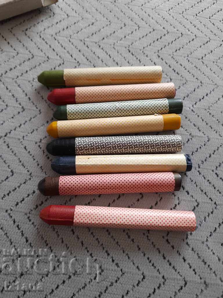 Auction  Old pastels