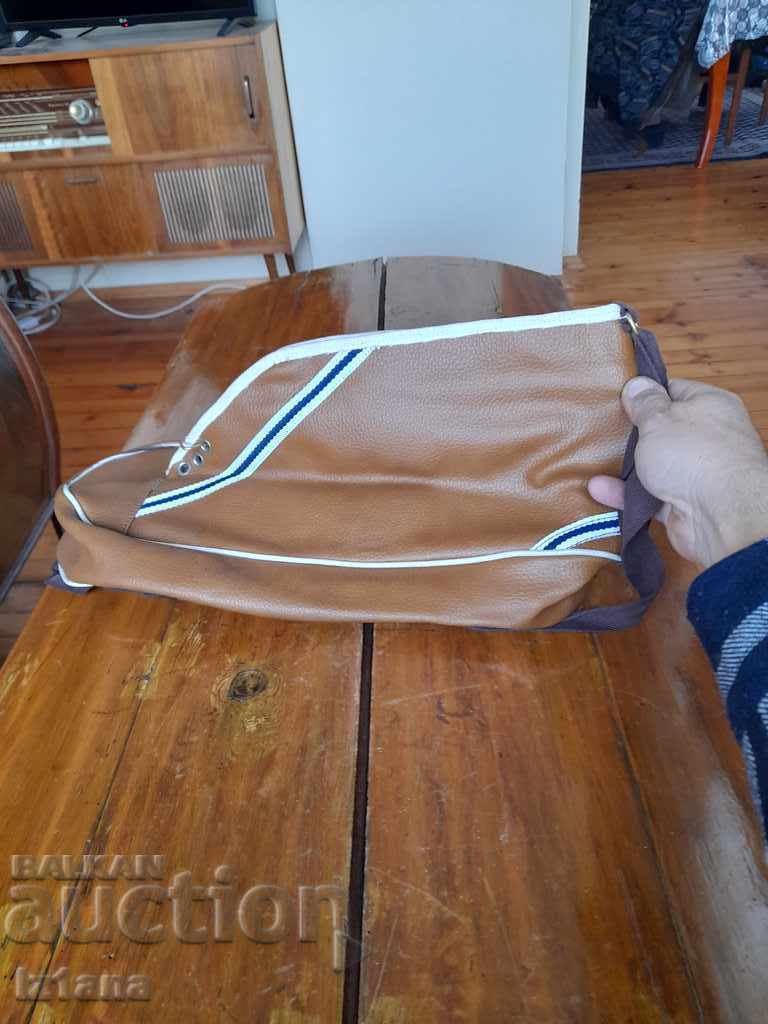 Old bag, shoe bag with price 37.00 BGN | € 18.92 Old bag, shoe bag with price 37.00 BGN | € 18.92