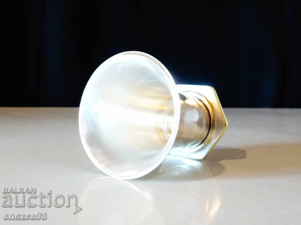 Silver-plated English brandy glass, shot, marked. with price 12.60 BGN | € 6.44 Silver-plated English brandy glass, shot, marked. with price 12.60 BGN | € 6.44