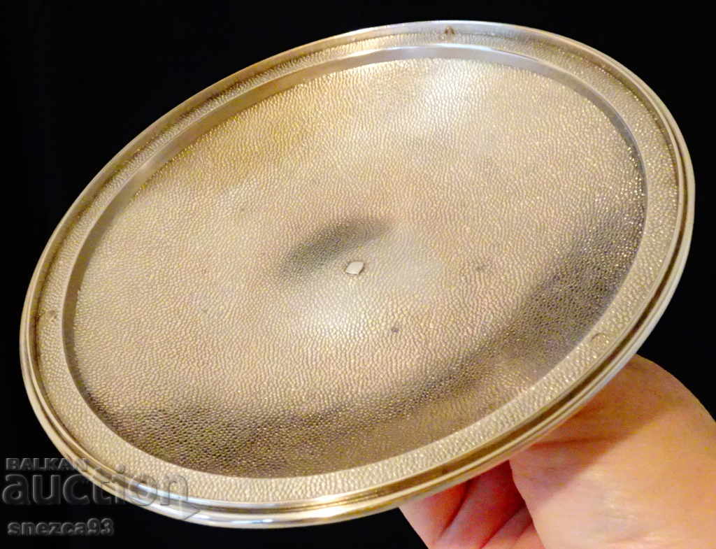 Auction Silver-plated fruit bowl, Vera Lucino bowl. Auction Silver-plated fruit bowl, Vera Lucino bowl.