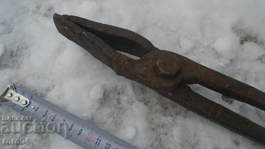 КОВАШКИ КЛЕЩИ - ОГРОМНИ с цена 39.00 лв. | € 19.94 КОВАШКИ КЛЕЩИ - ОГРОМНИ с цена 39.00 лв. | € 19.94