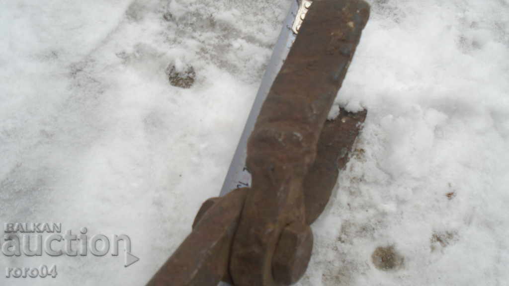 КОВАШКИ КЛЕЩИ - ОГРОМНИ - 6
