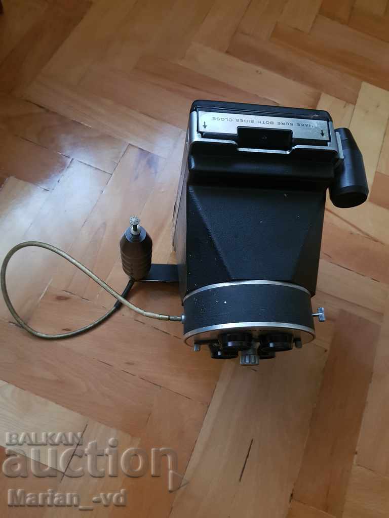 Cambo Model 40 Polaroid camera with price 250.00 BGN | € 127.82