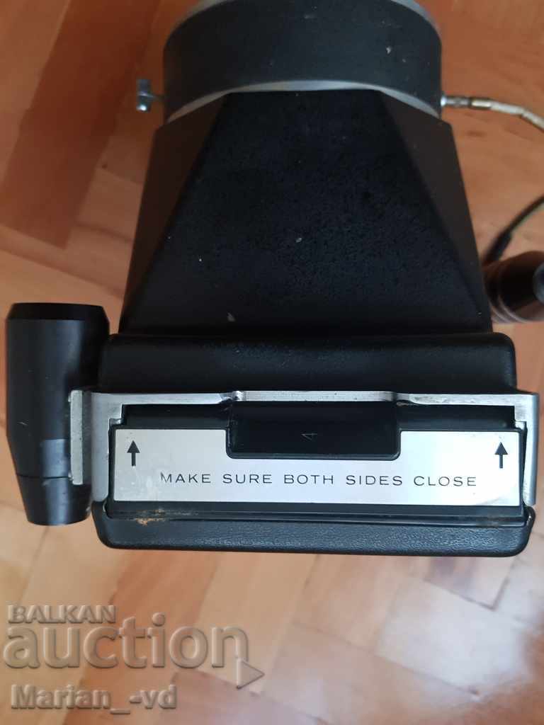 Auction  Cambo Model 40 Polaroid camera