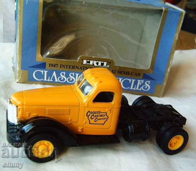 ERTL cap tractor model cărucior jucărie metal 1:43