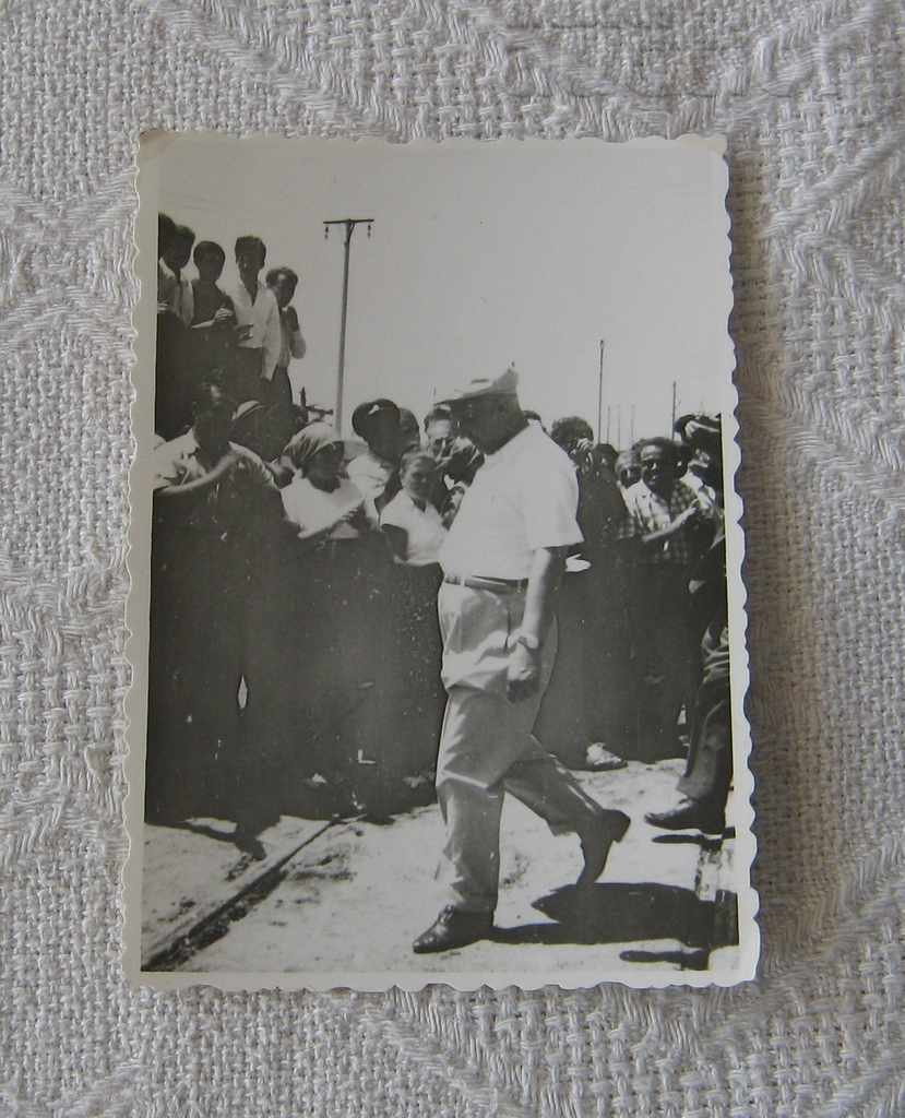 Livrarea TODOR JIVKOV OBIECTUL DE DESCHIDERE FOTOGRAFII VRATSA 196 .. LOTUL 4 NUMĂRUL Livrarea TODOR JIVKOV OBIECTUL DE DESCHIDERE FOTOGRAFII VRATSA 196 .. LOTUL 4 NUMĂRUL