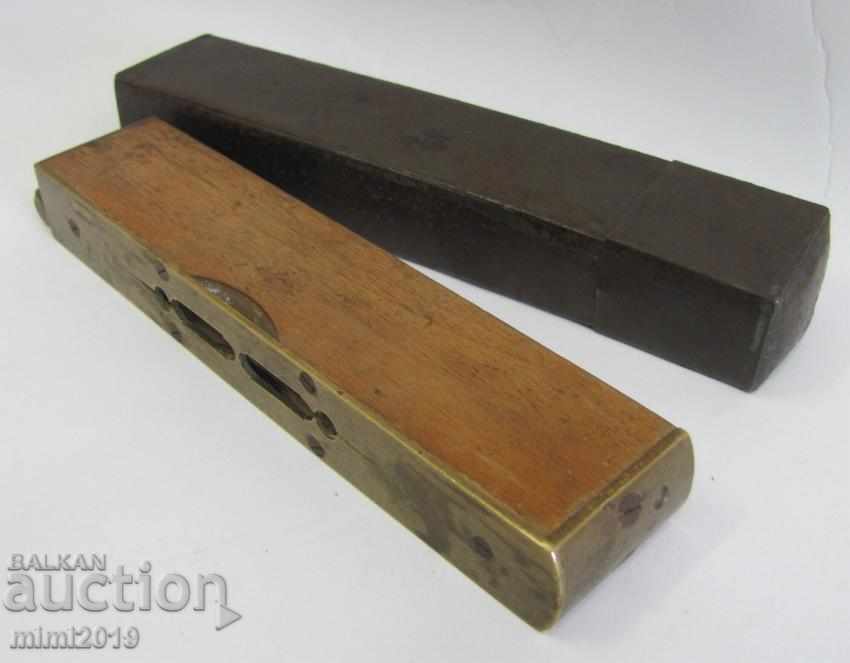 Delivery of 19th century Building level bronze and wood Delivery of 19th century Building level bronze and wood