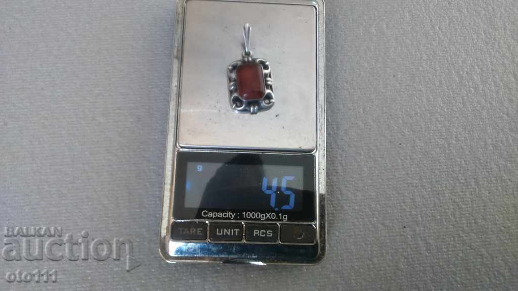 RENAISSANCE SILVER PENDANT WITH RED AMBER - 7 RENAISSANCE SILVER PENDANT WITH RED AMBER - 7