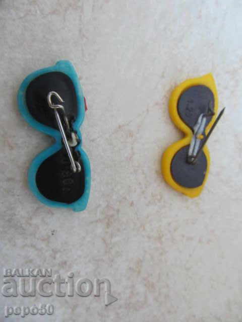 TWO PLASTIC CHILDREN'S SOCA BADGES with price 1.00 BGN | € 0.51 TWO PLASTIC CHILDREN'S SOCA BADGES with price 1.00 BGN | € 0.51