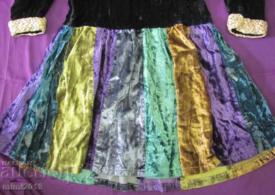 60s Velvet Women's Dress with price 200.00 BGN | € 102.26 60s Velvet Women's Dress with price 200.00 BGN | € 102.26