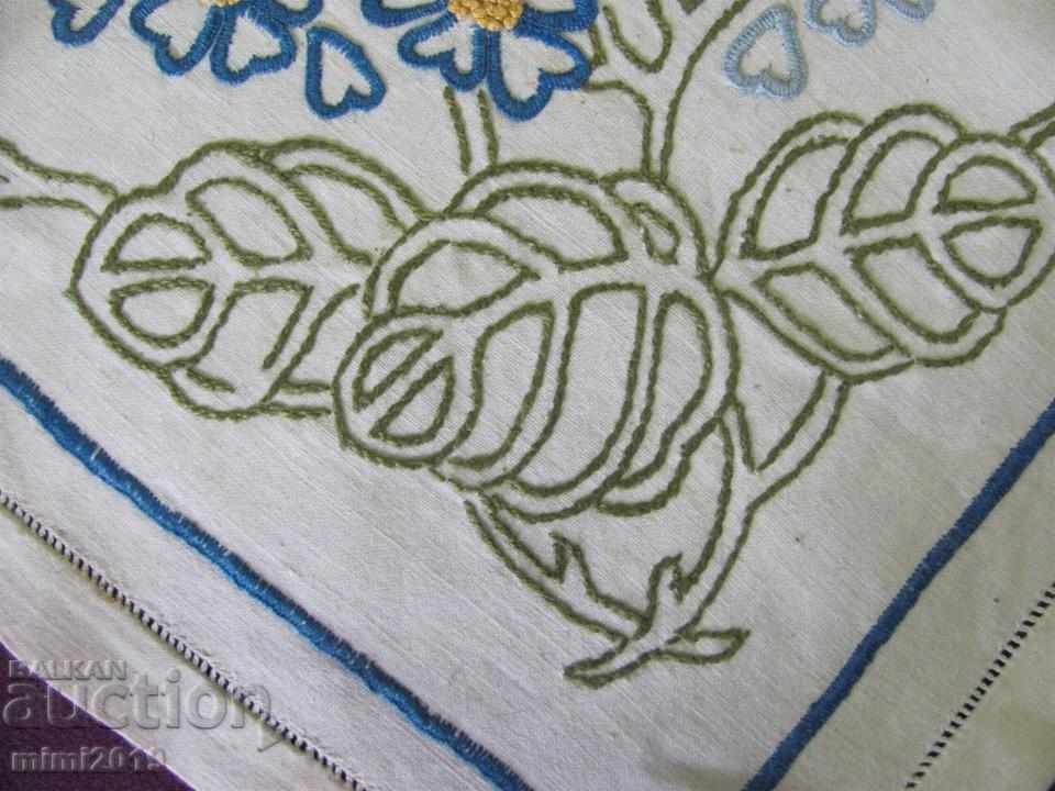 19th Century Hand Embroidery Wall Carpet, Tablecloth - 5 19th Century Hand Embroidery Wall Carpet, Tablecloth - 5