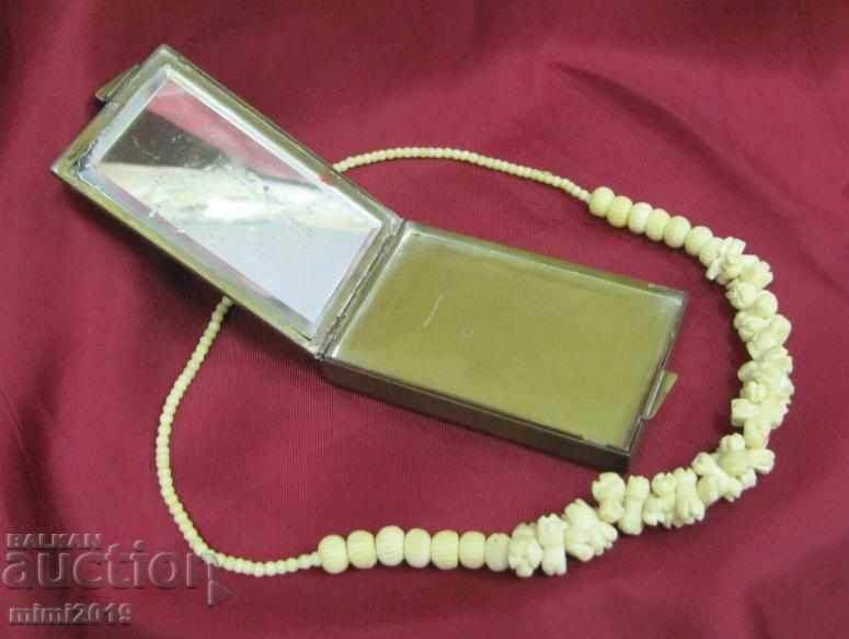 1939 Women's Bronze Powder and Bone Necklace - 7 1939 Women's Bronze Powder and Bone Necklace - 7