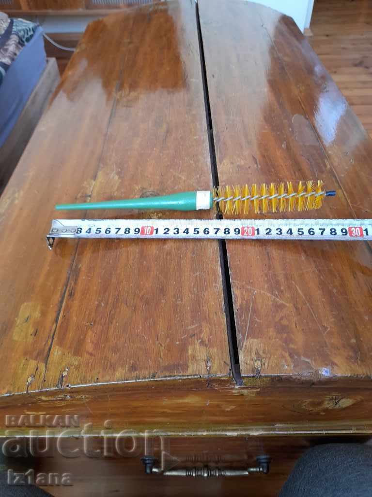 Old bottle cleaning brush with price 12.00 BGN | € 6.14 Old bottle cleaning brush with price 12.00 BGN | € 6.14