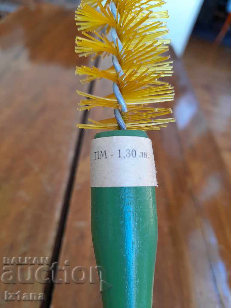 Delivery of Old bottle cleaning brush Delivery of Old bottle cleaning brush