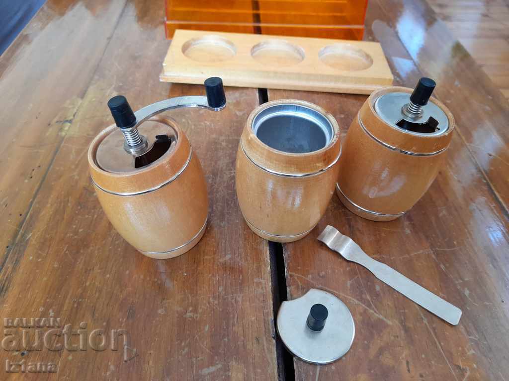 Delivery of Old spice containers Delivery of Old spice containers