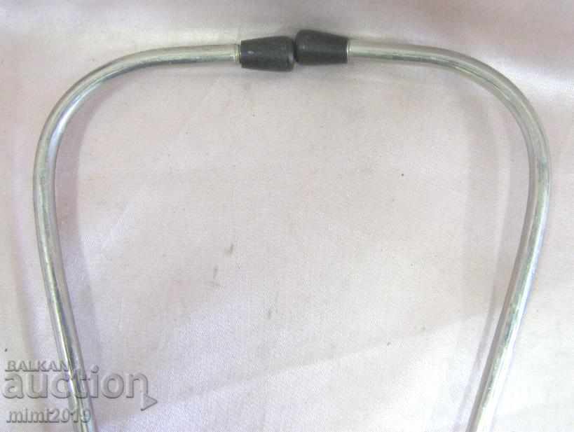 Licitație Stetoscop binaoral din secolul al XIX-lea cu clopot din bakelită