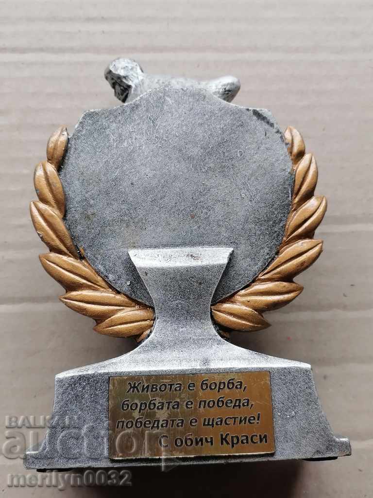 Fighting figure, wrestlers plastic, sculpture, award with price 55.00 BGN | € 28.12 Fighting figure, wrestlers plastic, sculpture, award with price 55.00 BGN | € 28.12