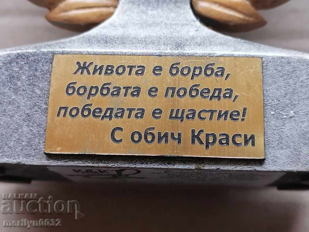 Auction Fighting figure, wrestlers plastic, sculpture, award Auction Fighting figure, wrestlers plastic, sculpture, award