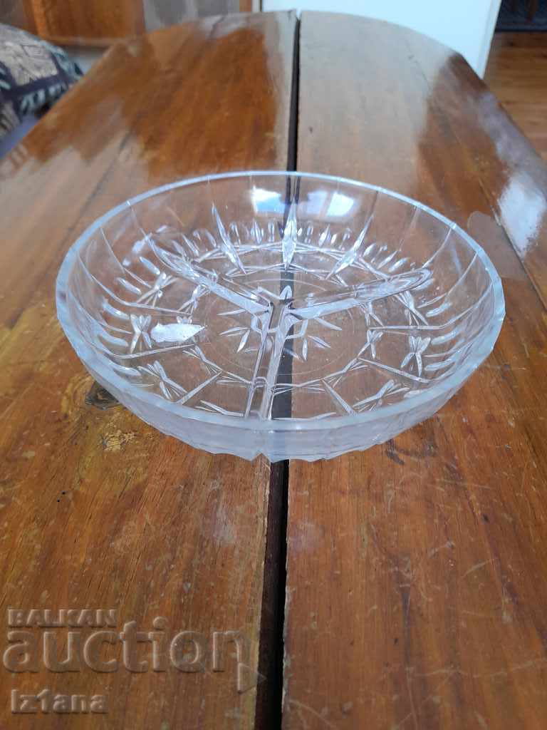 Auction  Old vessel, bowl for nuts