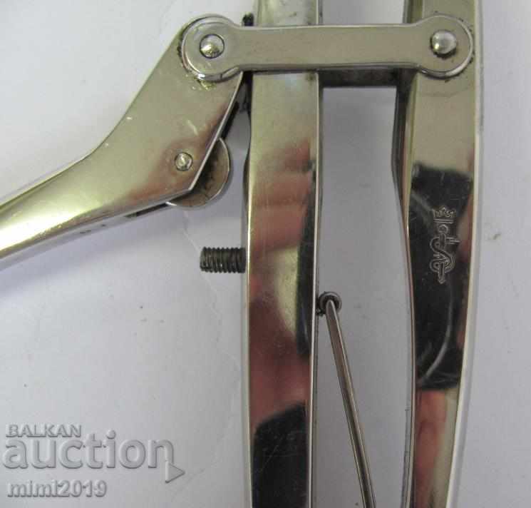 19th Century Medical Instrument ESCULAP with price 350.00 BGN | € 178.95 19th Century Medical Instrument ESCULAP with price 350.00 BGN | € 178.95