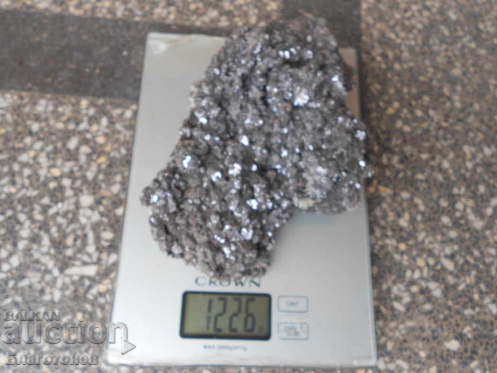 Delivery of Stone crystal rock fossil Delivery of Stone crystal rock fossil