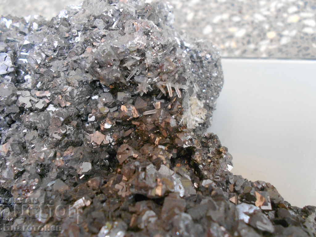 Stone crystal rock fossil - 5 Stone crystal rock fossil - 5