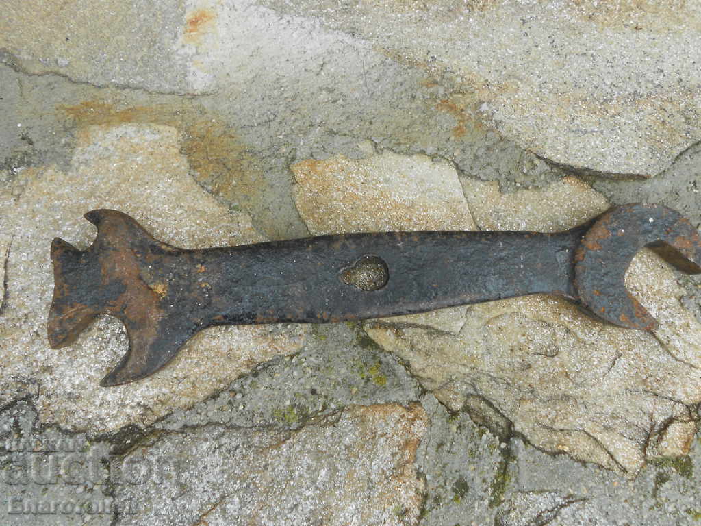 comutator - 6 comutator - 6