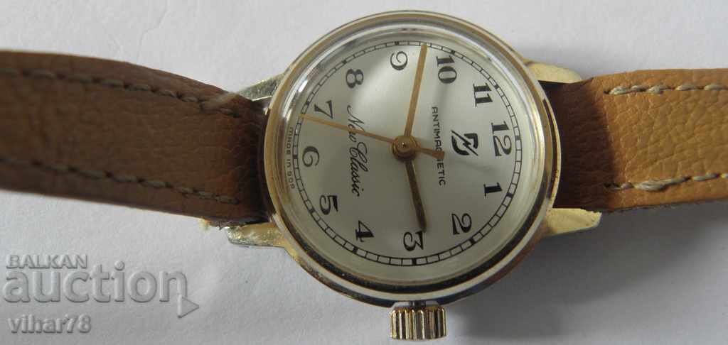 Auction WOMEN'S WATCH CLOTHES Auction WOMEN'S WATCH CLOTHES