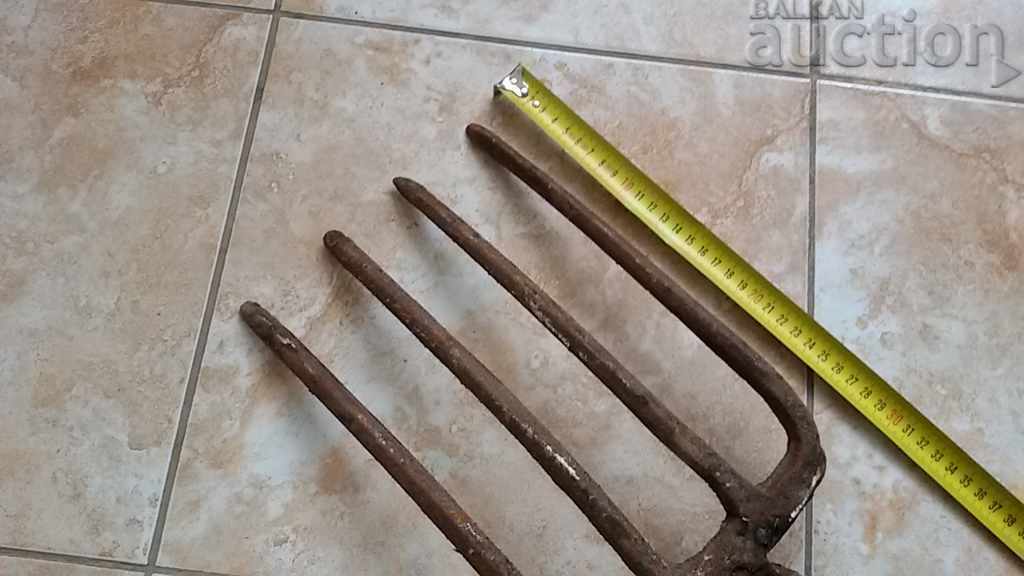 old wrought iron villa - 6 old wrought iron villa - 6