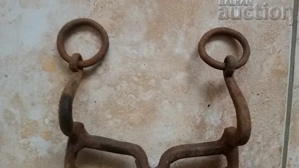 Auction Old forged horse bridle Auction Old forged horse bridle