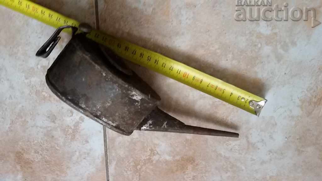 Auction ancient MILITARY WW2 WWII carnival Auction ancient MILITARY WW2 WWII carnival