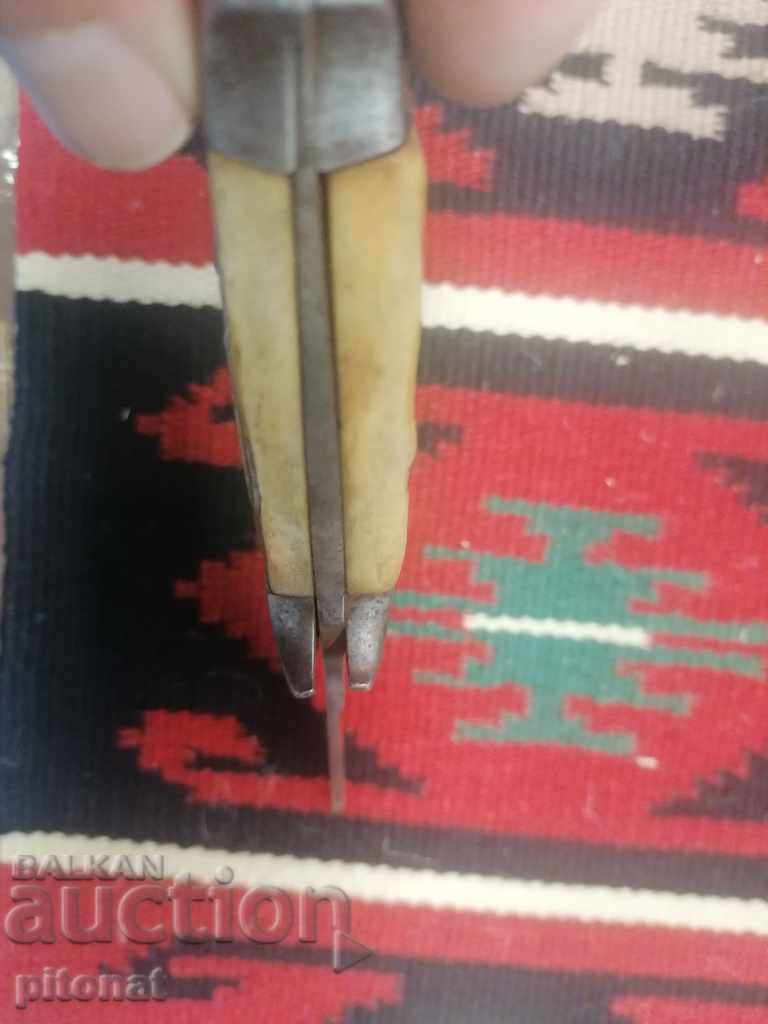 Collectible hunting knife - 5