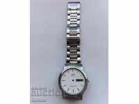 New case chain dial and hands for QU and QU