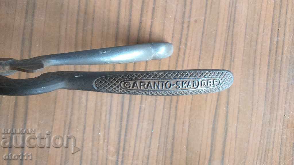 Παράδοση ΠΑΛΑΙΑ ΓΕΡΜΑΝΙΚΗ ΠΕΝΣΑ ΚΟΡΥΦΗΣ - ΓΚΑΡΑΝΤΟ ΣΚΑΪ - Δ.Ρ.Π. -2 Παγκόσμιος Πόλεμος