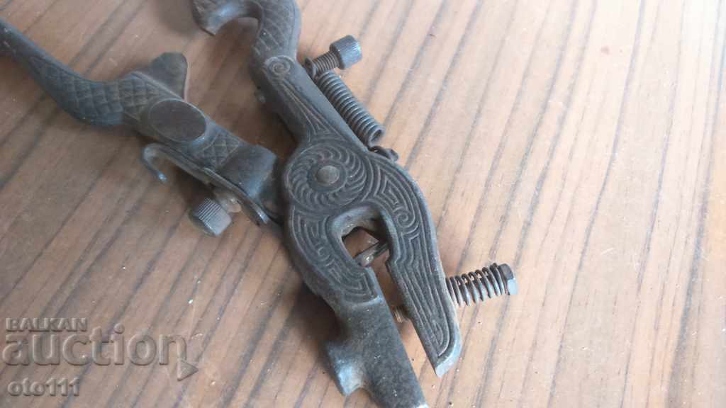 OLD GERMAN PEAK PLIERS - GARANTO SKAI - D.R.P. - WW2 - 5 OLD GERMAN PEAK PLIERS - GARANTO SKAI - D.R.P. - WW2 - 5