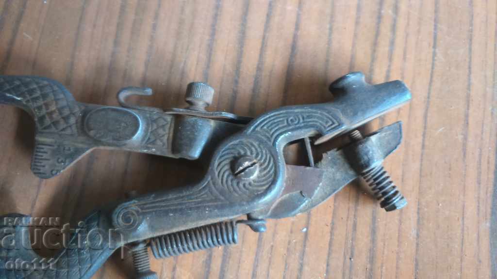 OLD GERMAN PEAK PLIERS - GARANTO SKAI - D.R.P. - WW2 - 6 OLD GERMAN PEAK PLIERS - GARANTO SKAI - D.R.P. - WW2 - 6