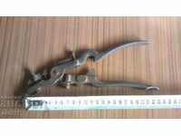 OLD GERMAN PEAK PLIERS - GARANTO SKAI - D.R.P. - WW2