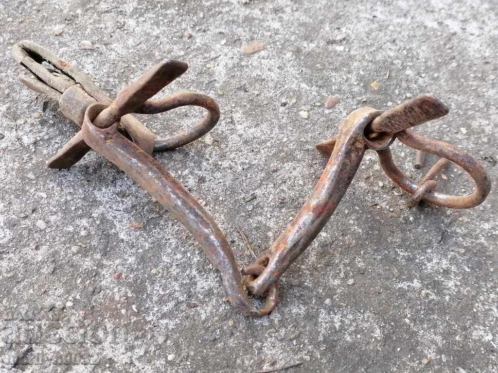 Antique reins, wrought iron reins with price 37.00 BGN | € 18.92 Antique reins, wrought iron reins with price 37.00 BGN | € 18.92