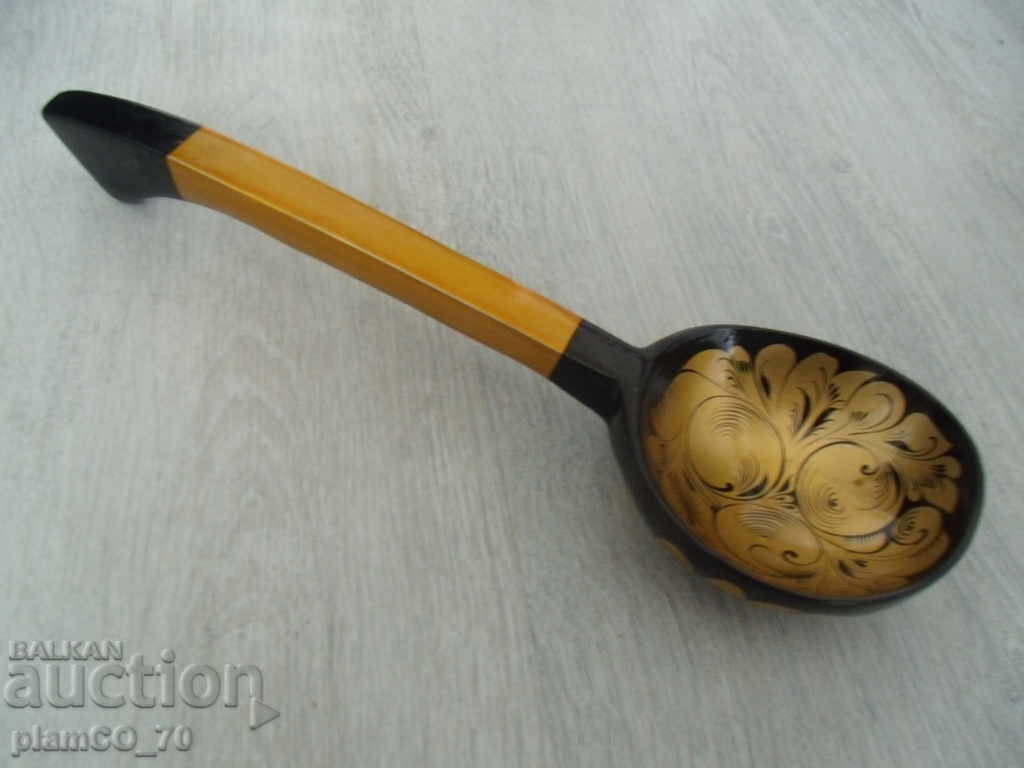 Δημοπρασία № * 5093 παλιό μεγάλο διακοσμητικό ξύλινο κουτάλι Δημοπρασία № * 5093 παλιό μεγάλο διακοσμητικό ξύλινο κουτάλι