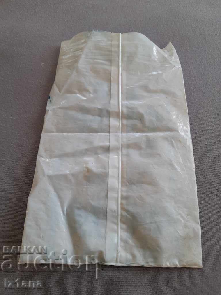 Delivery of Old packaging of Cow's milk Delivery of Old packaging of Cow's milk