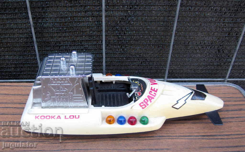 Δημοπρασία Παλιό διαστημικό παιχνίδι διαστημόπλοιο