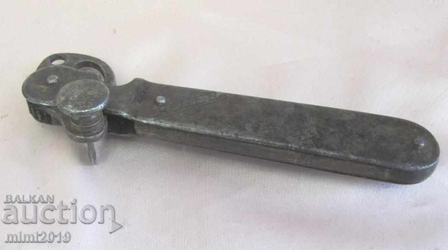 World War II Can opener Sieger Germany - 6 World War II Can opener Sieger Germany - 6