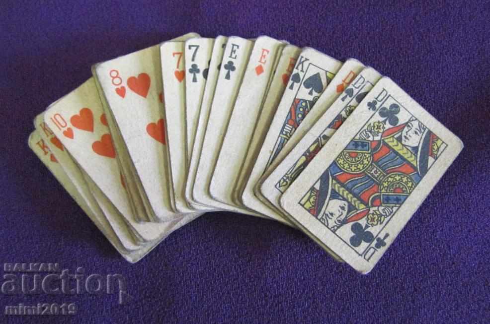 The 20 Mini Prison Playing Cards 4x2.5 cm.