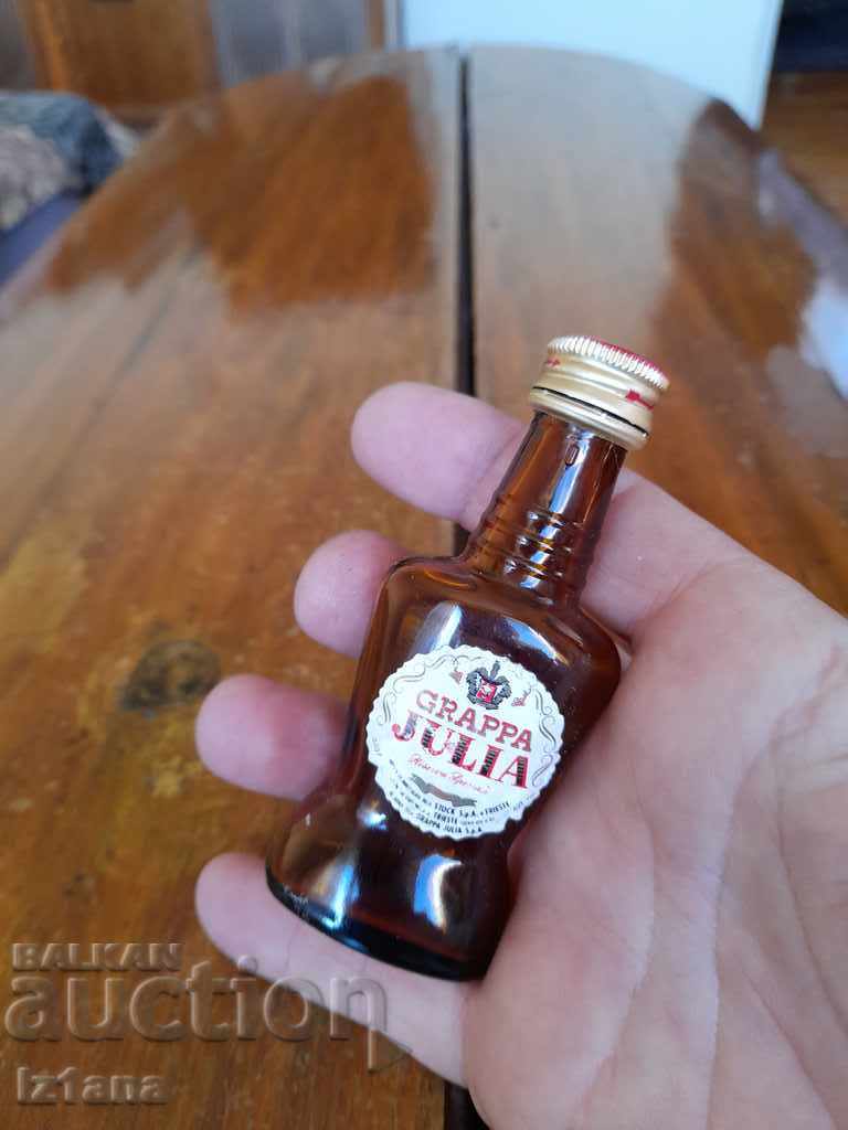 Old bottle, Grappa Julia bottle - 6 Old bottle, Grappa Julia bottle - 6