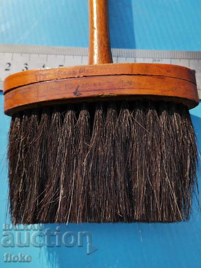 Auction Old razor brush Auction Old razor brush