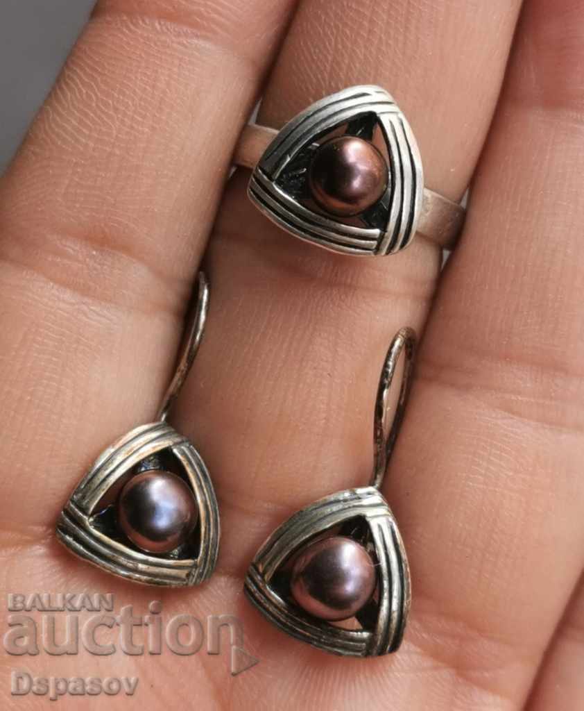 Set of Silver Ring and Earrings with Black Pearls