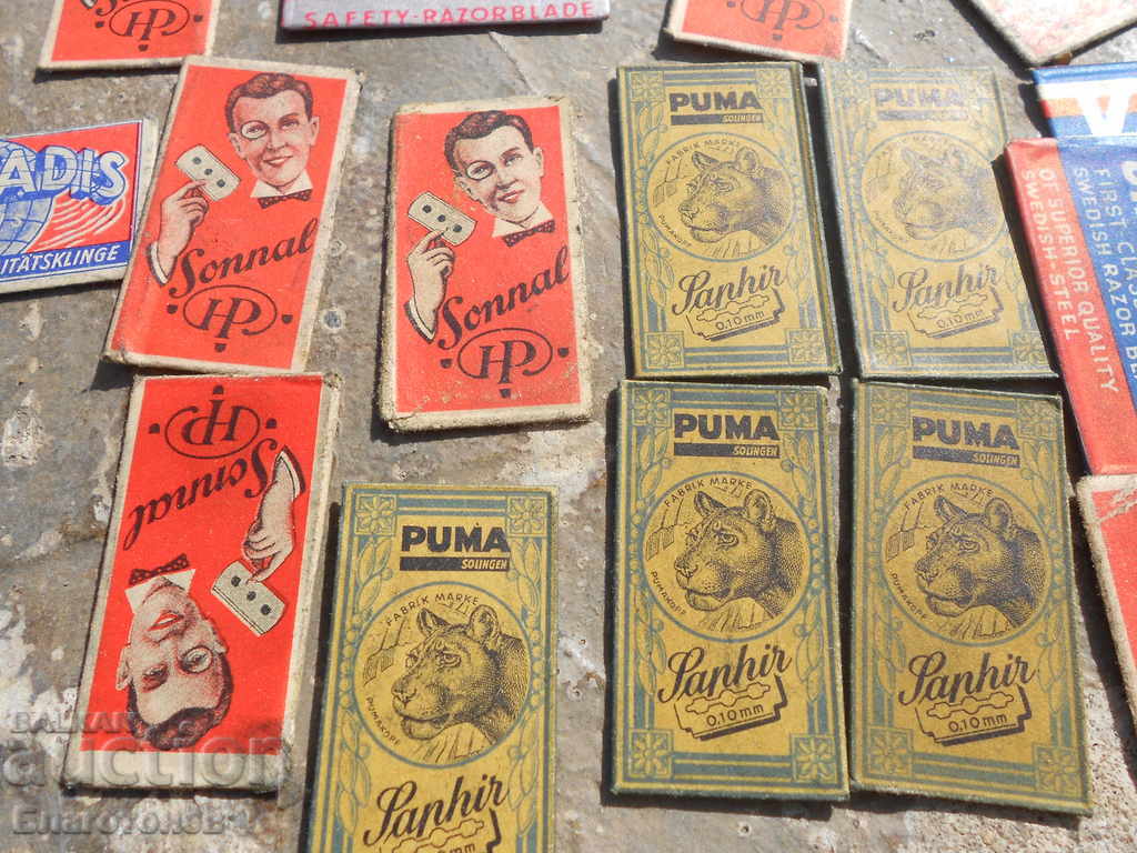 Бръснарски ножчета с цена 50.00 лв. | € 25.56 Бръснарски ножчета с цена 50.00 лв. | € 25.56